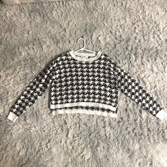 Houndstooth sweater - Picture 1 of 4